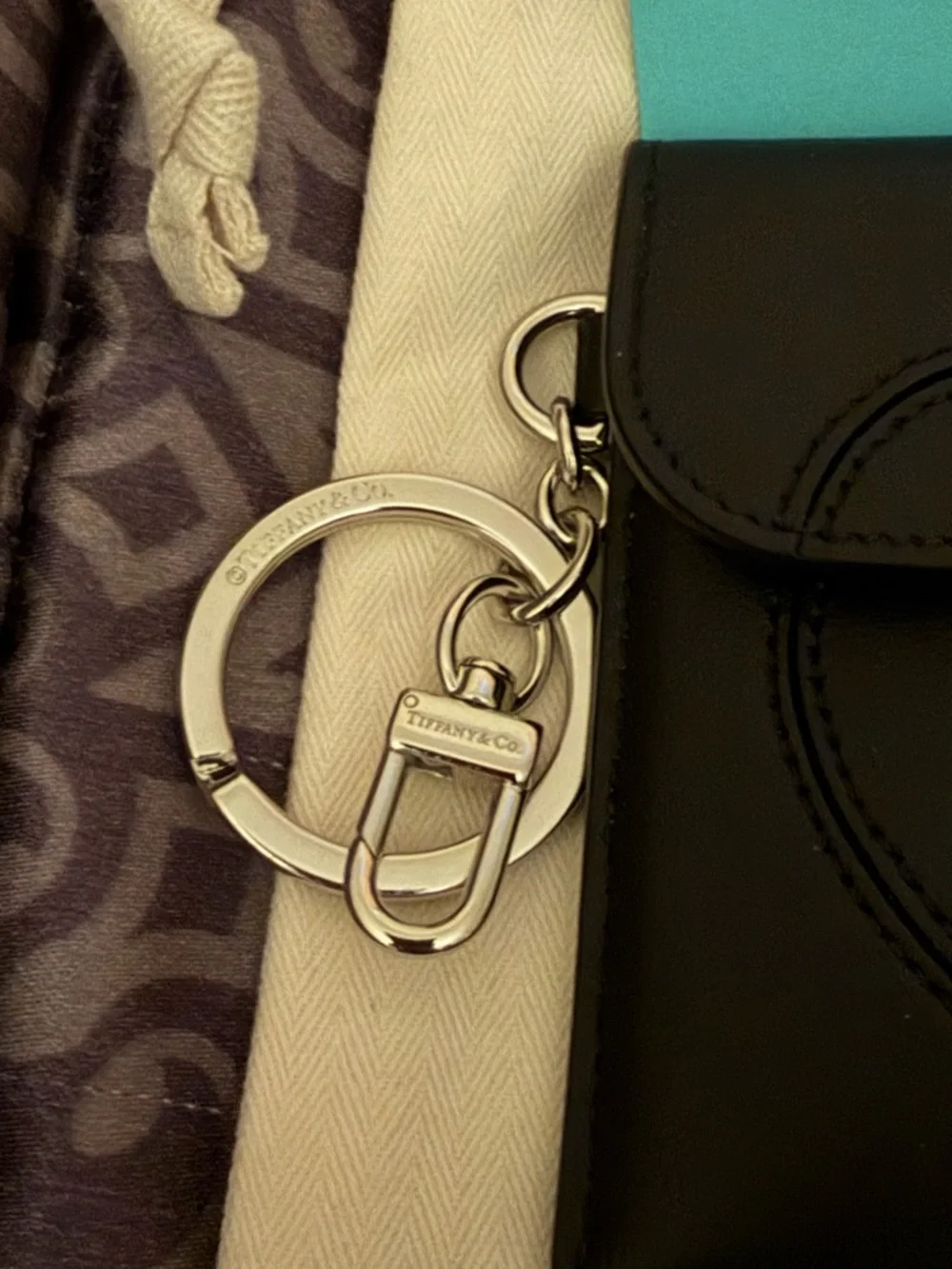 Tiffany & Co. reposhing this